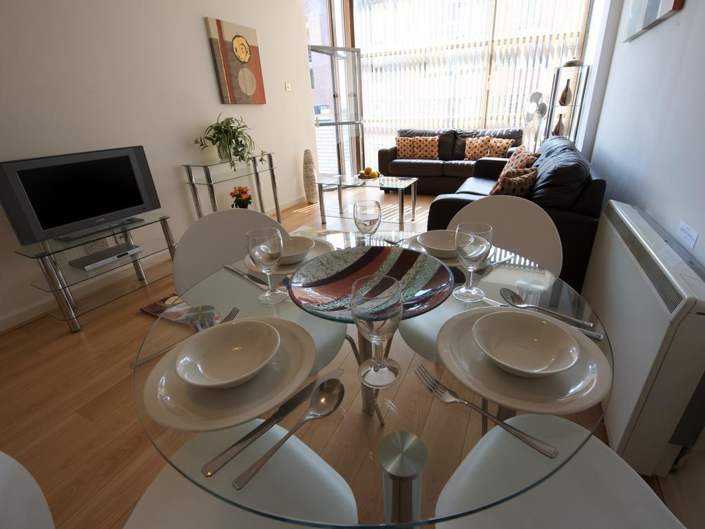 Stay Deansgate Apartments For 14 Nights Plus Manchester Chambre photo